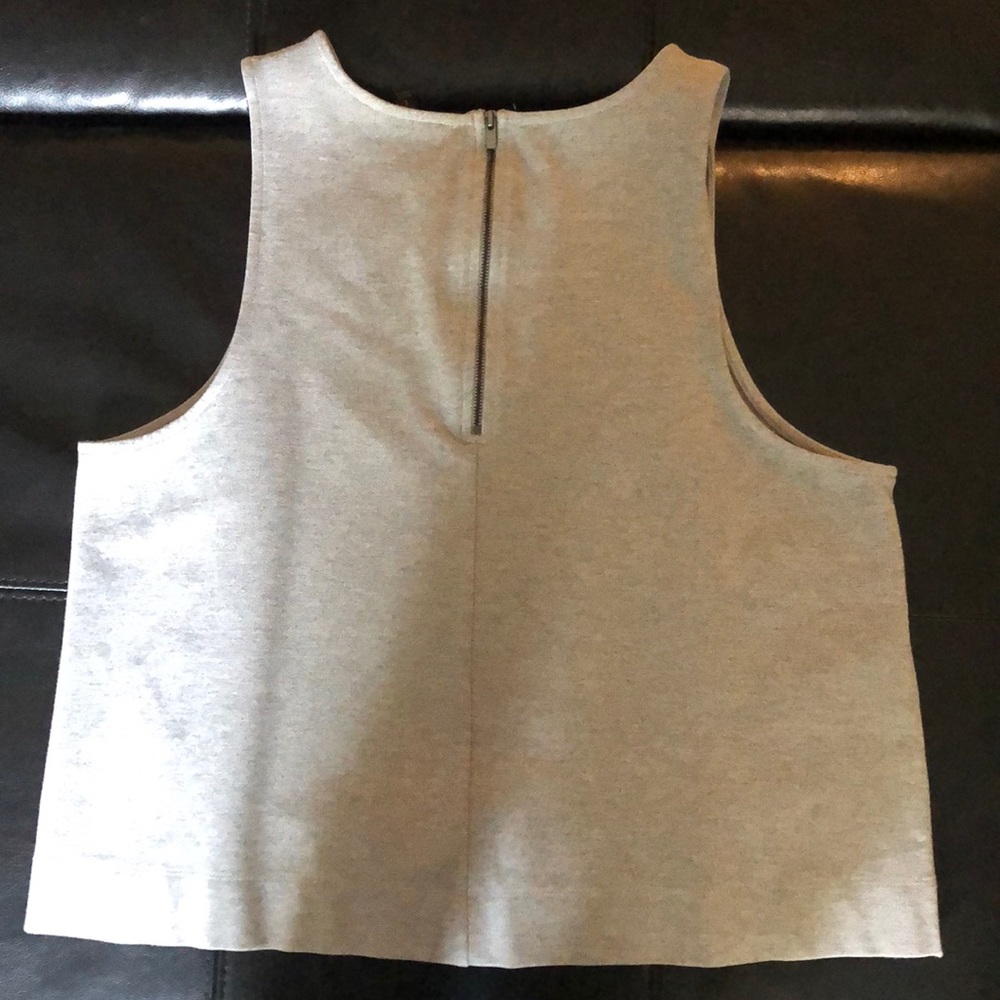 Top - Picture 2 of 2